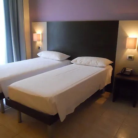 Idria Hotel 3*
