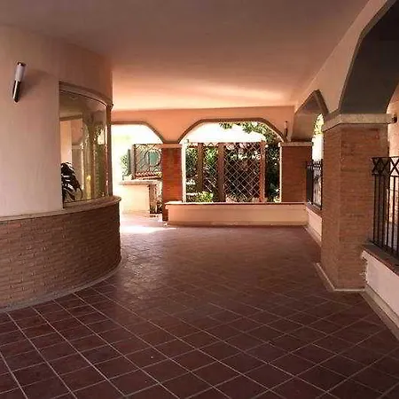 Idria Hotel 3*